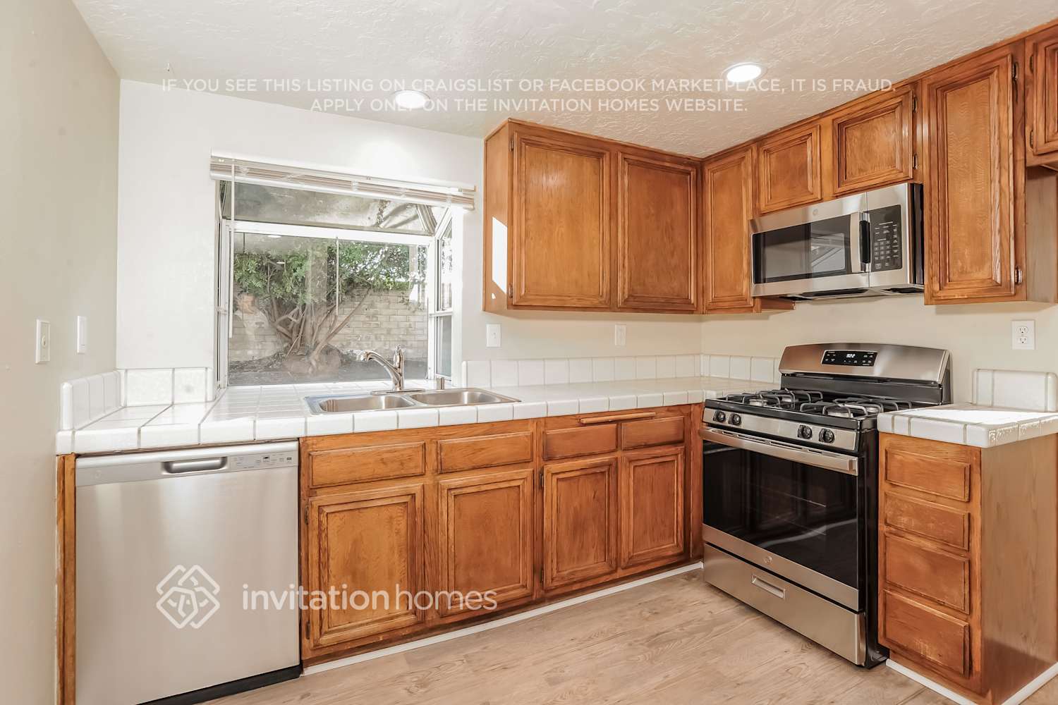 Building Photo - 2643 Tumbleweed Cir