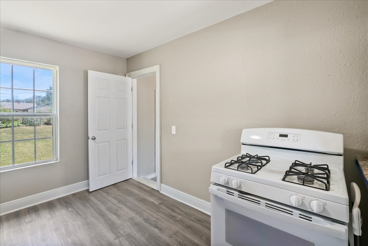 Building Photo - 4513 Green Grove Dr
