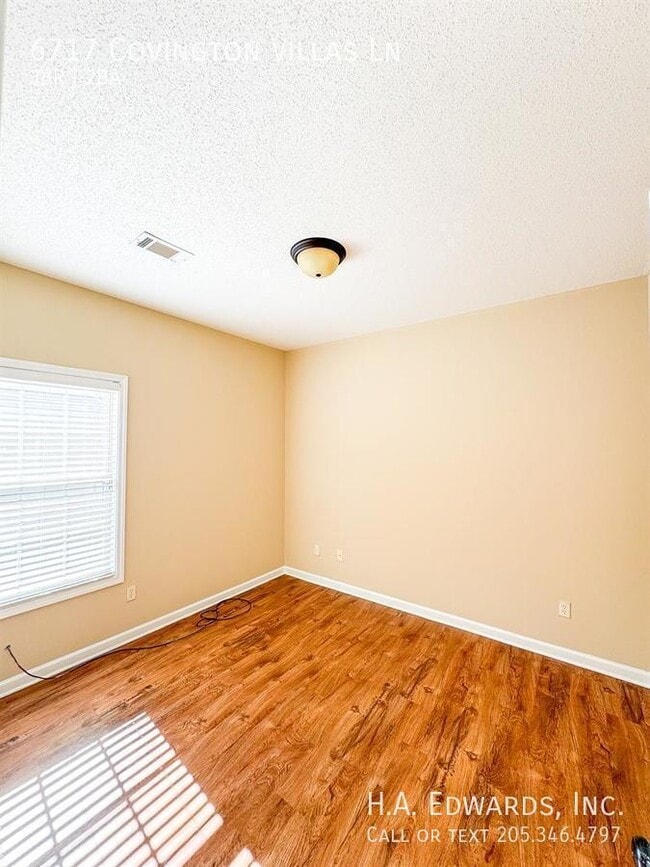 Building Photo - 6717 Covington Villas Ln