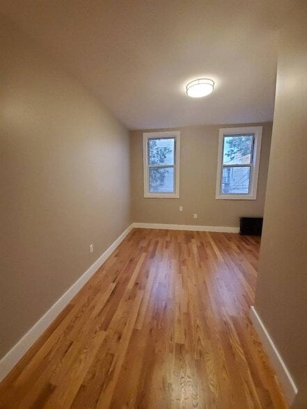 Building Photo - 58-61 54th Street Unit 2