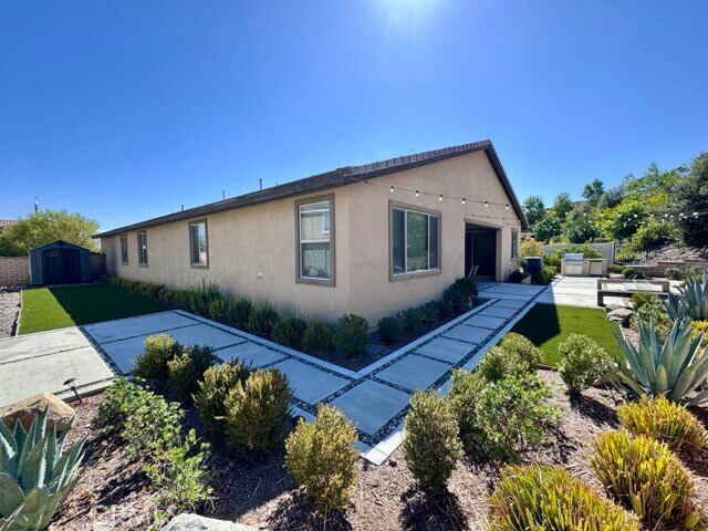 Building Photo - 24331 Ponderosa Ln