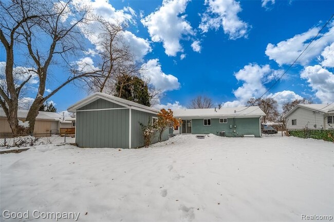 Building Photo - 2829 Wall St