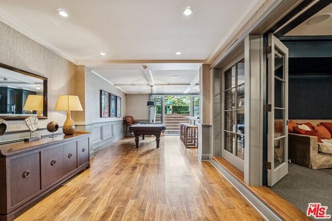 Building Photo - 458 Toyopa Dr