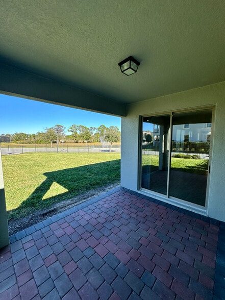 Building Photo - 8503 Tavernier Aly