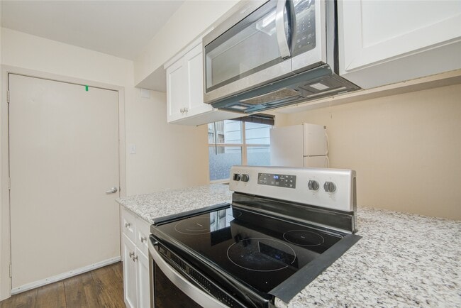 Building Photo - 1433 Cedar Post Ln