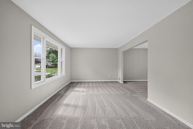 Building Photo - 4898 Wheatstone Dr