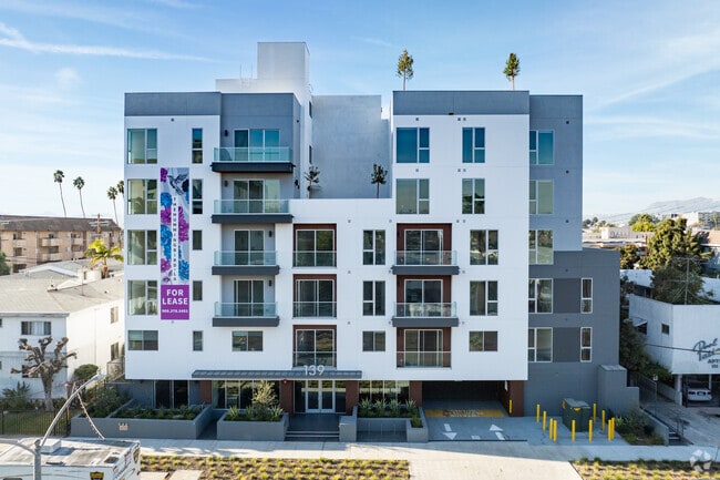 Building Photo - The Hummingbird LA - Brand New