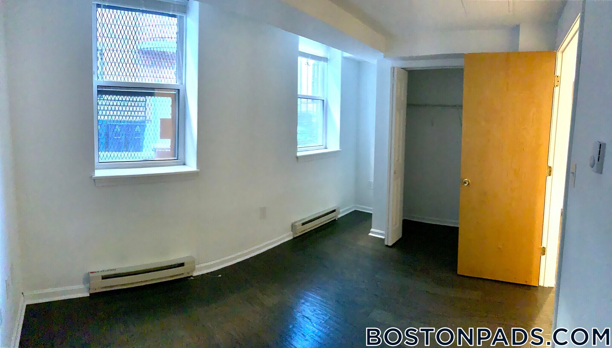 Building Photo - 108 Jersey St
