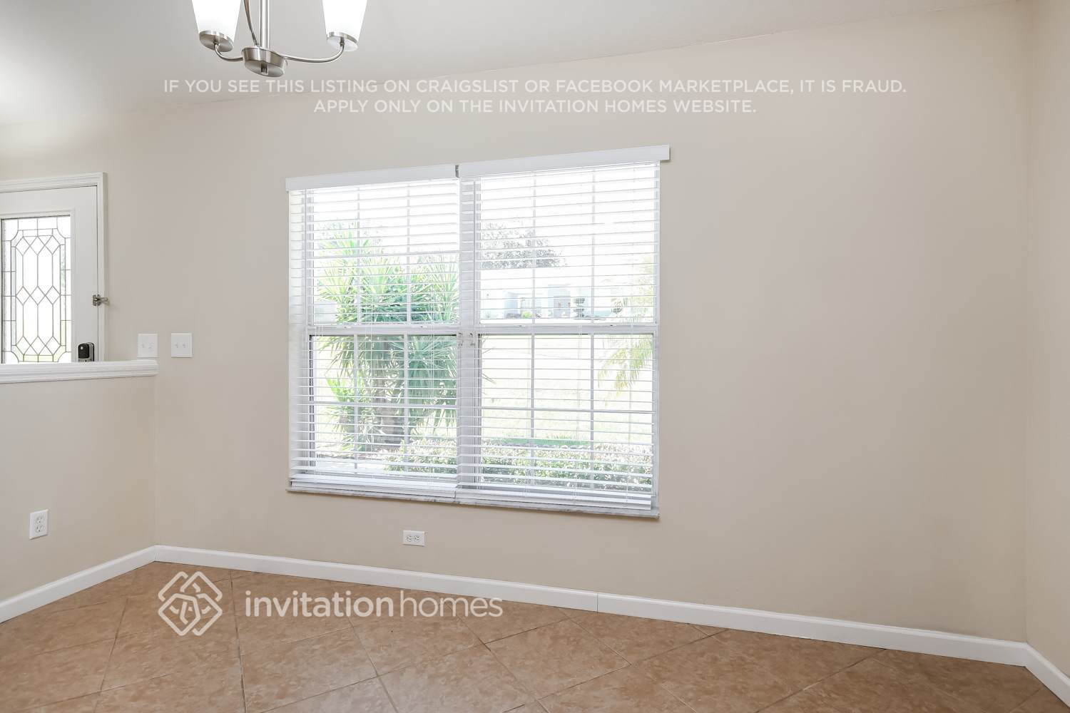 Building Photo - 9600 Saragossa St