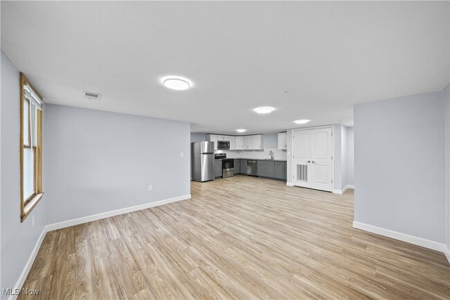 Building Photo - 1765 Merriman Rd