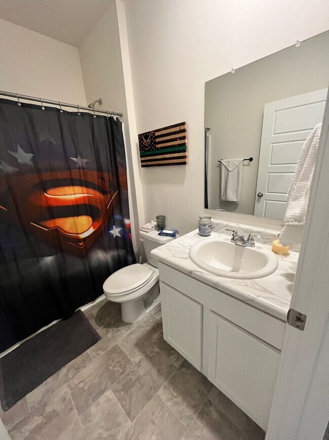 Building Photo - $600 Savings! Move Right In to Your Practi...
