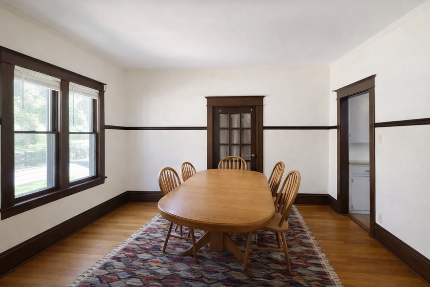 Building Photo - 1872 Marshall Ave