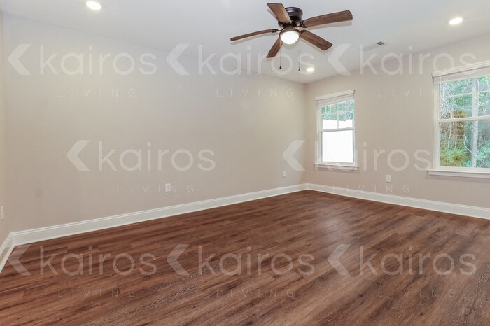 Building Photo - 155 Cottage Grove Rd