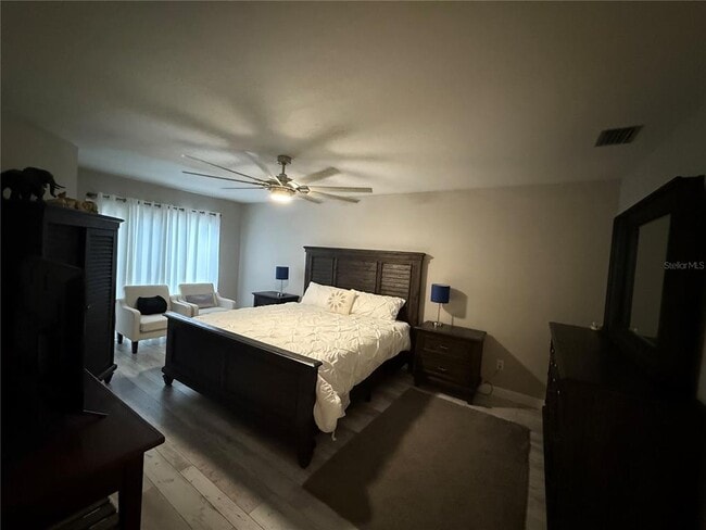 Building Photo - 13717 Lazy Oak Dr