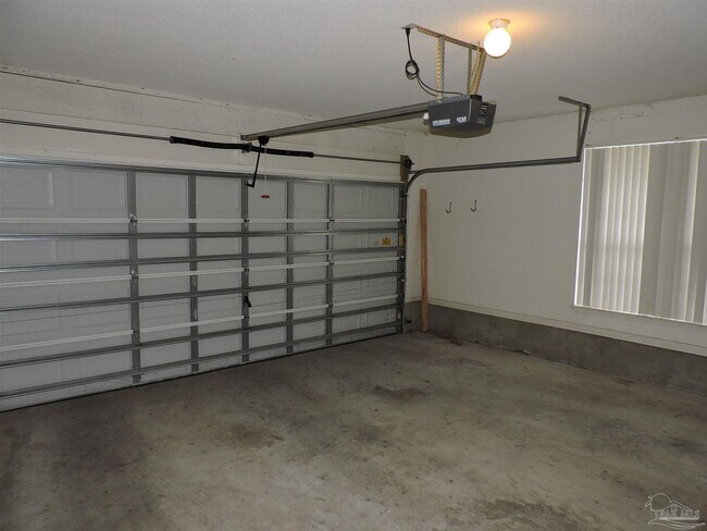 Building Photo - 1449 Greystone Dr