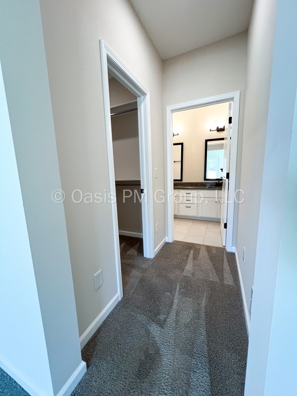 Building Photo - 201 Eisley Ln