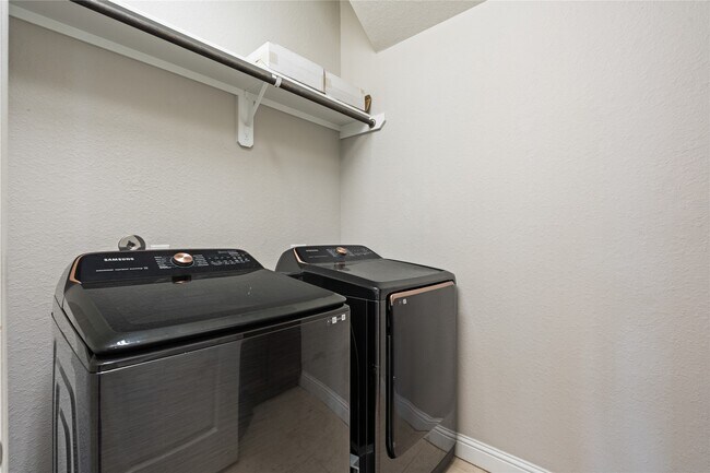 Building Photo - 29518 Sandstone Ledge Ct