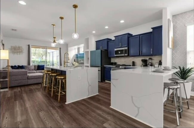 Building Photo - 4412 Acorn Ct