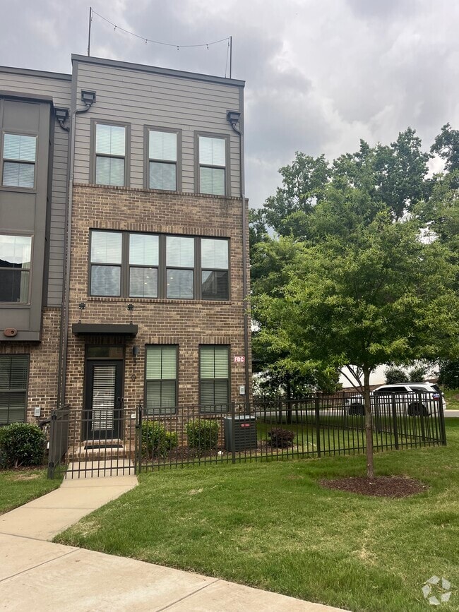 Building Photo - 310 Music Hall Way