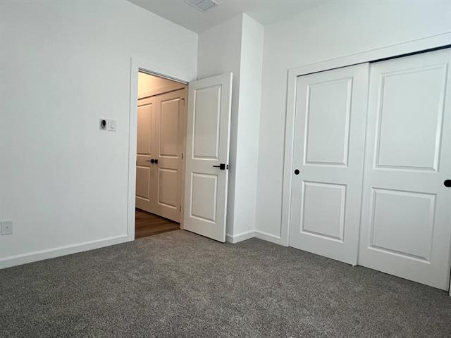 Building Photo - 1262 Okeechobee Dr