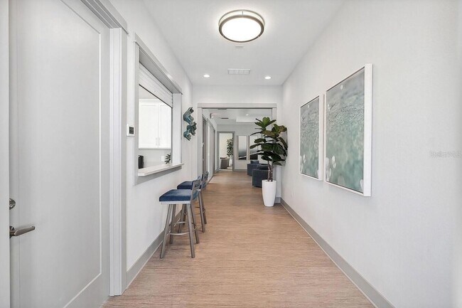 Building Photo - 4915 1st Ave E