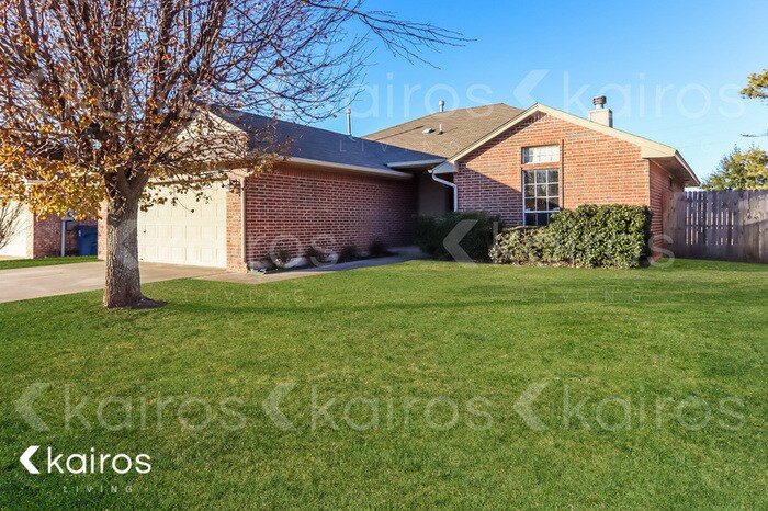 Building Photo - 1232 Capitol Dr