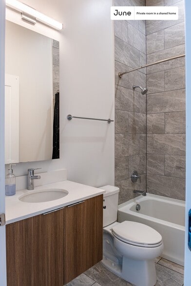 Building Photo - Room in Shared 4 bed/2 bath home