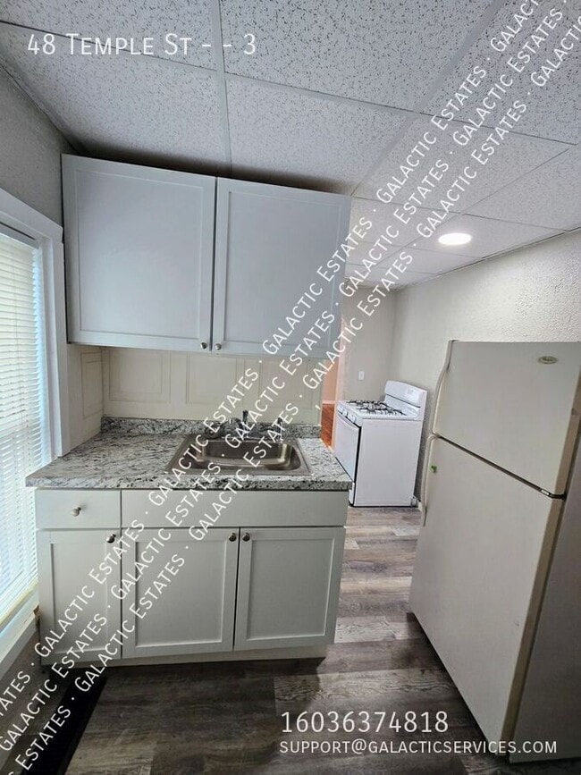 Building Photo - 48 Temple St