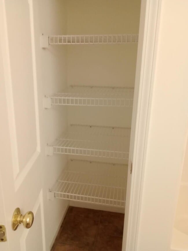 Building Photo - 3527 Prescott Dr