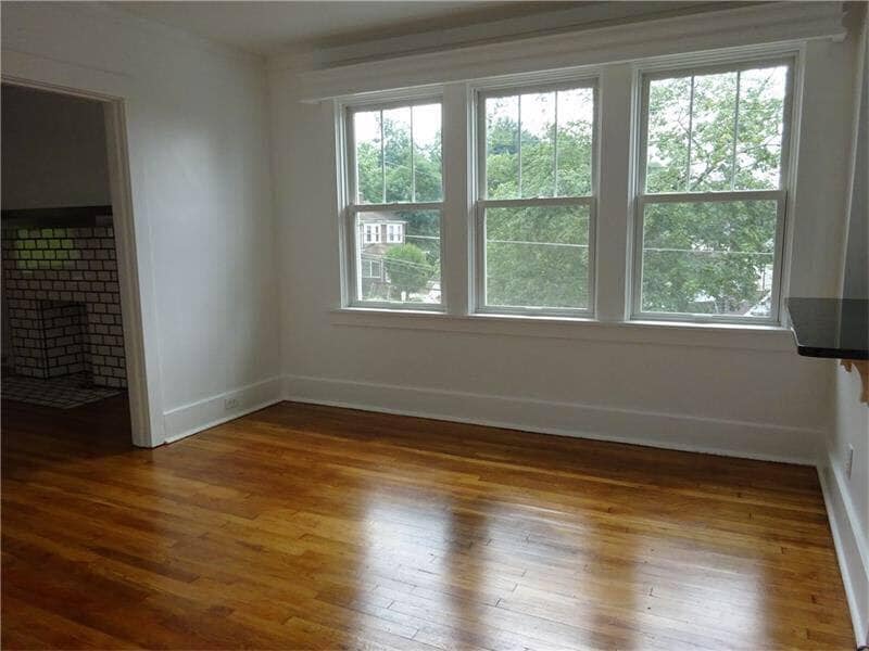 Building Photo - 3342 Bookman Ave