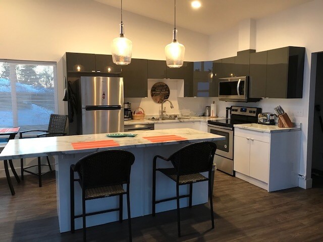 lovely kitchen - 343 W 12th Ave