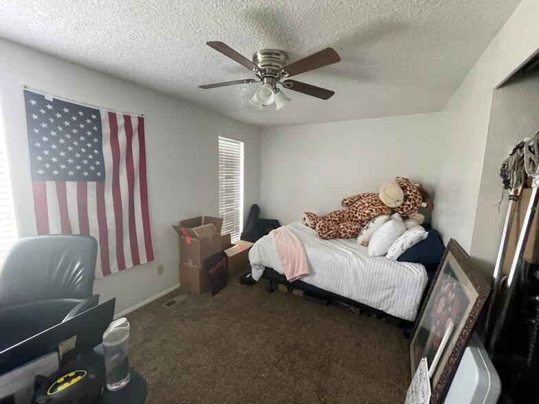 Bedroom - 1766 N 550 W