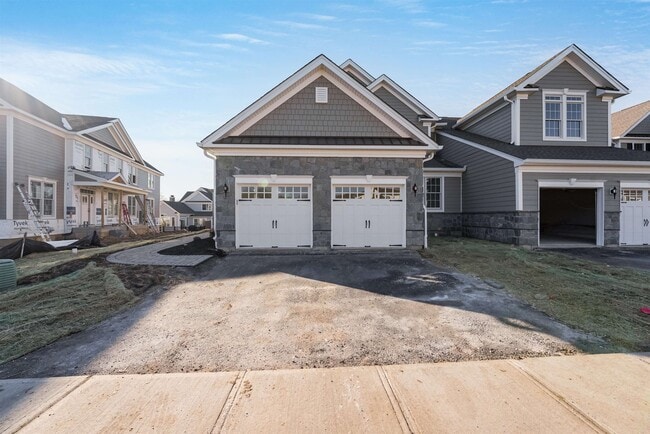 Building Photo - 22 Silent Nest Wy