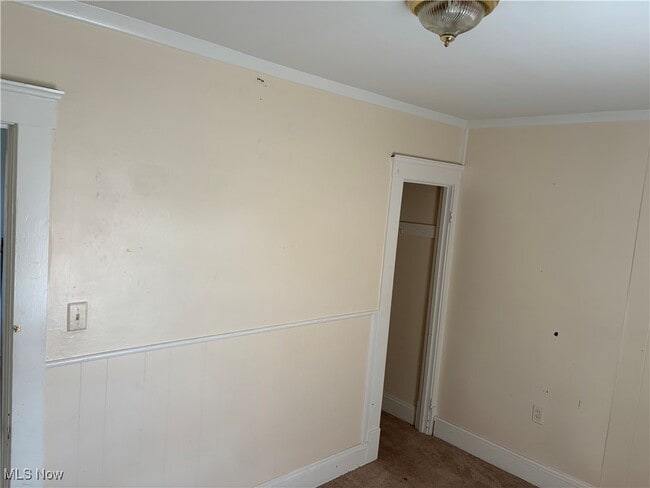 Building Photo - 3653 W 46th St