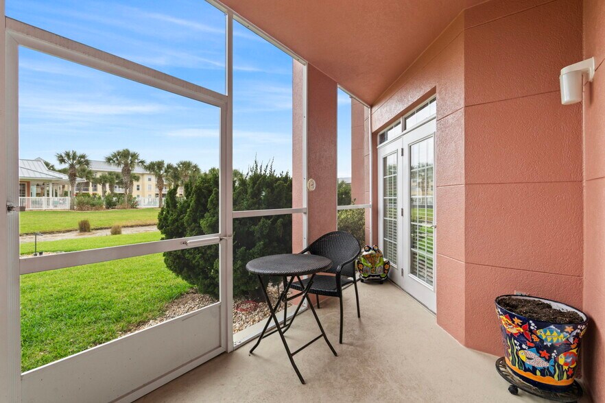 Building Photo - 225 Atlantis Cir