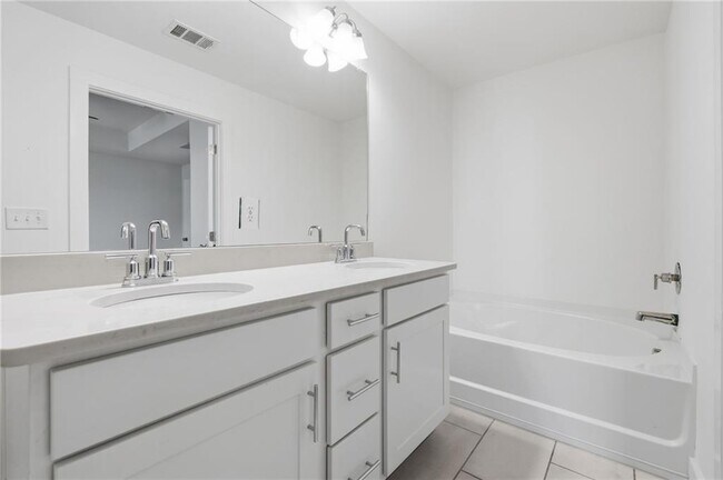 Building Photo - 6405 Shalks Xing Dr
