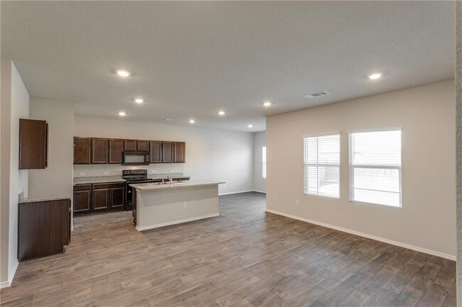 Building Photo - 15201 Siberian Elm Ln