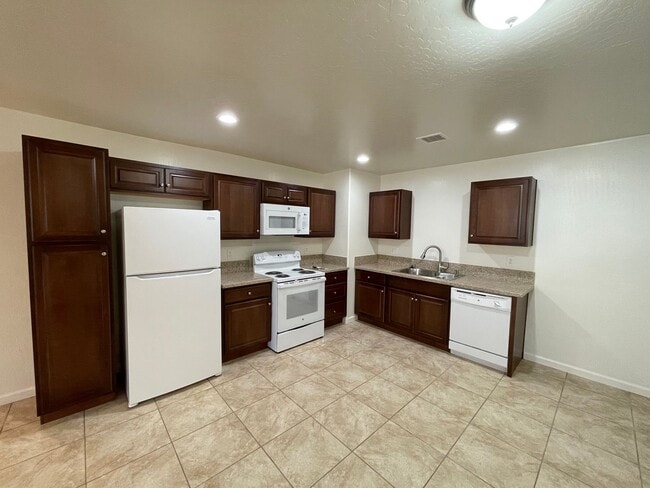 Building Photo - 2868 N Superstition Ln