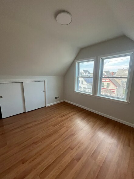 Building Photo - 97 Bradstreet Ave