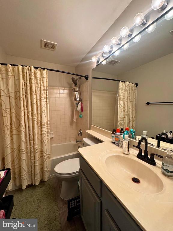 Building Photo - 45713 Paddington Station Terrace