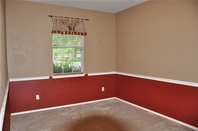 Building Photo - 507 Las Colinas Dr