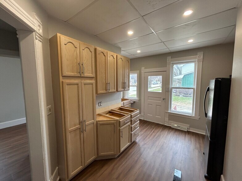 Kitchen - 532 W South St