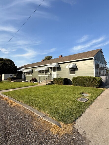 Building Photo - 1518 Mahan Ave