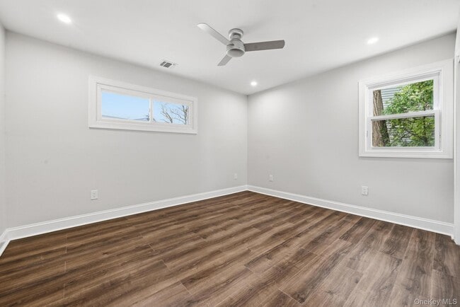 Building Photo - 3685 Hope Pl