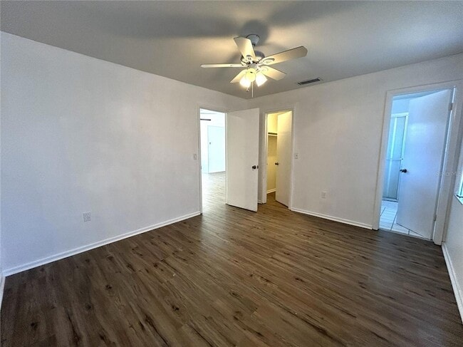 Building Photo - 829 Jordan Ave