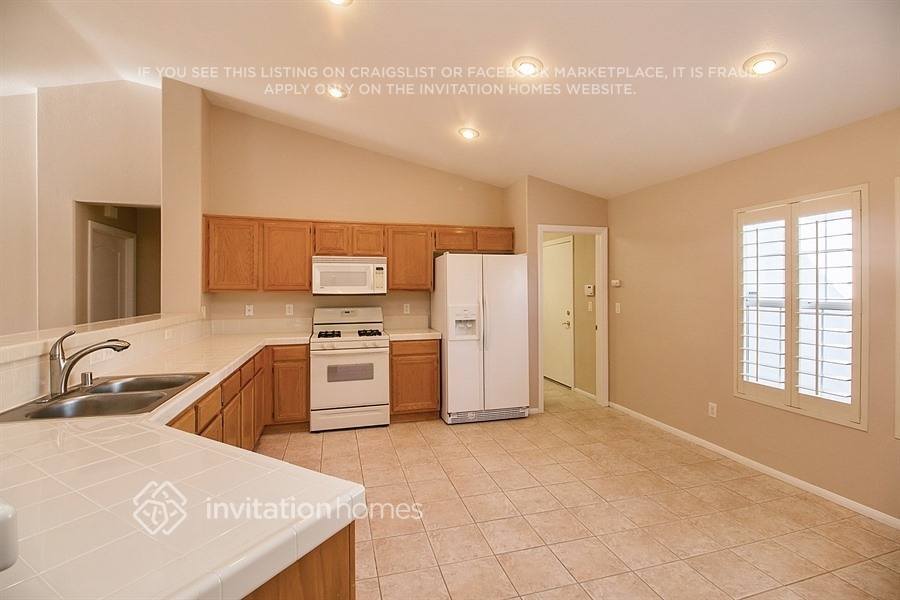 Building Photo - 183 Ruby Ridge Ave