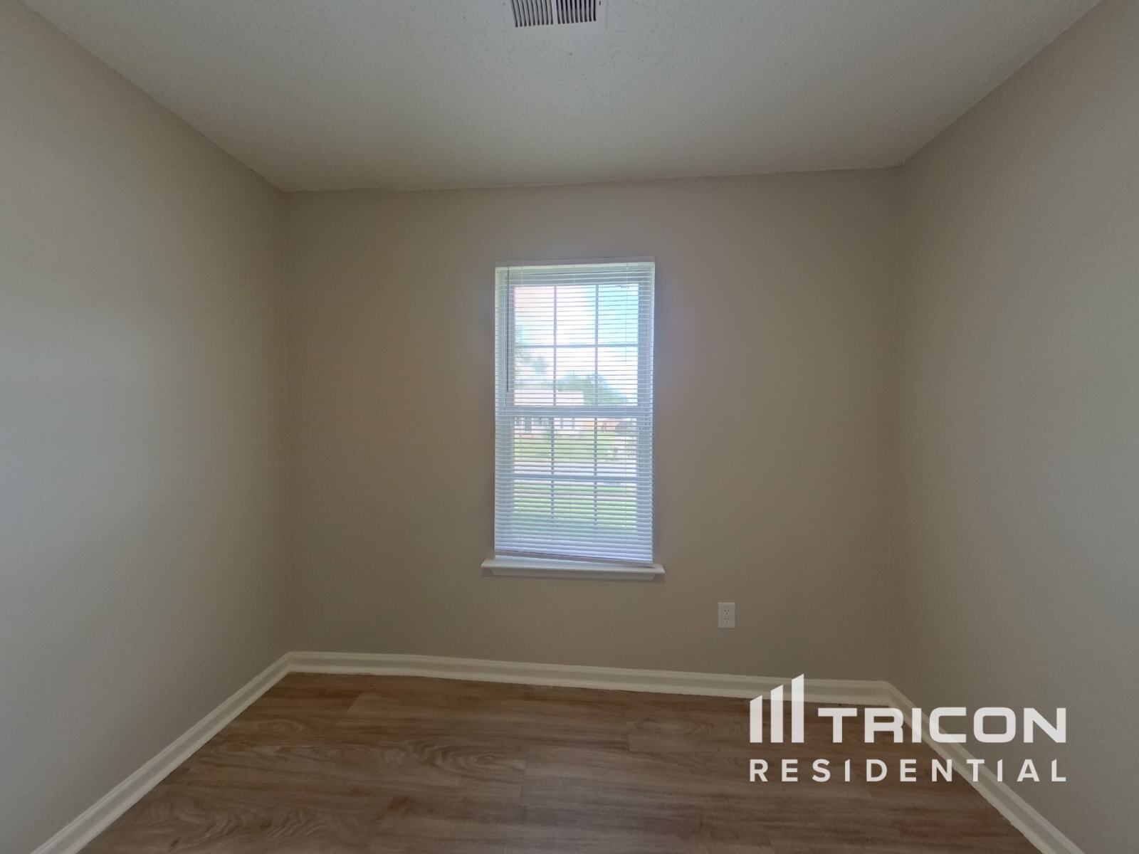 Building Photo - 1128 Summit Hills Dr