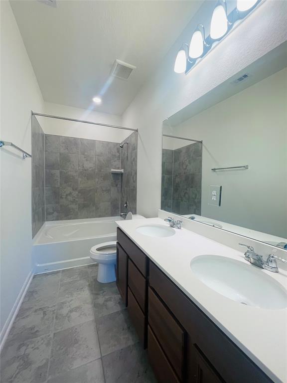 Building Photo - 25206 Sierra Mnr Ct