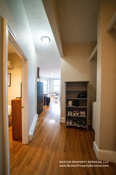 Building Photo - 39 Bay State Rd