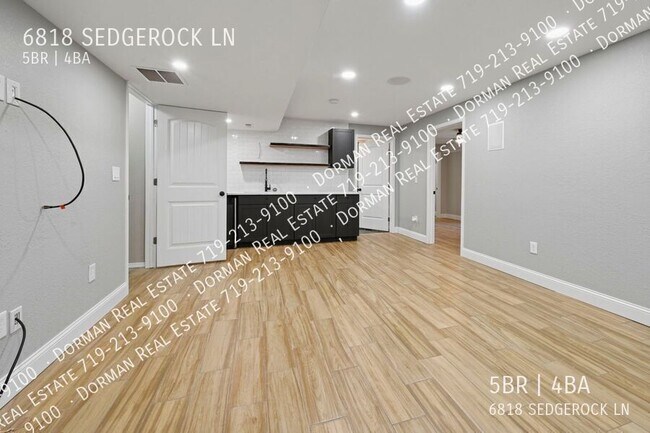 Building Photo - 6818 Sedgerock Ln